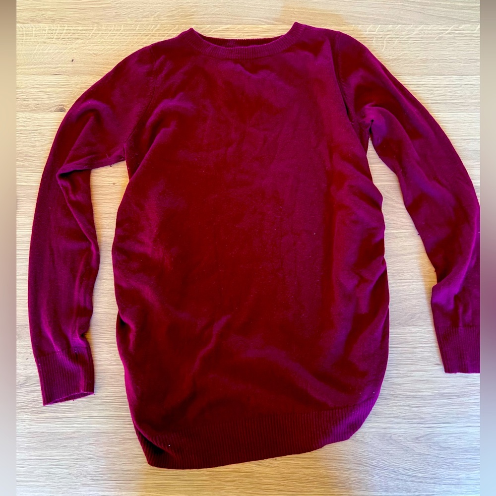 Ingrid and Isabel Maternity Sweater M